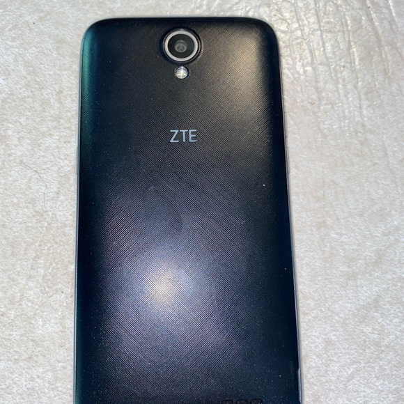 LTE Prestige 2 unlocked boost mobile - Picture 4 of 5